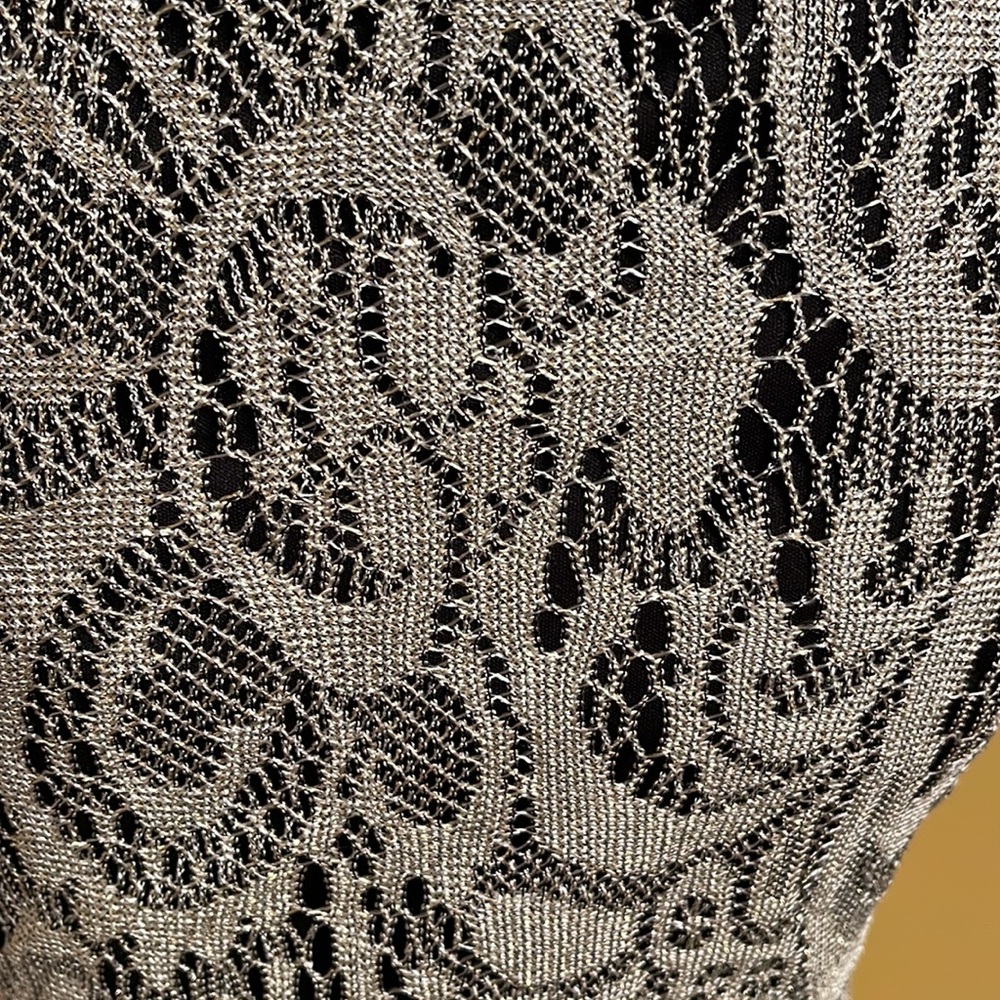 Formal Dress - Picture 3 of 5